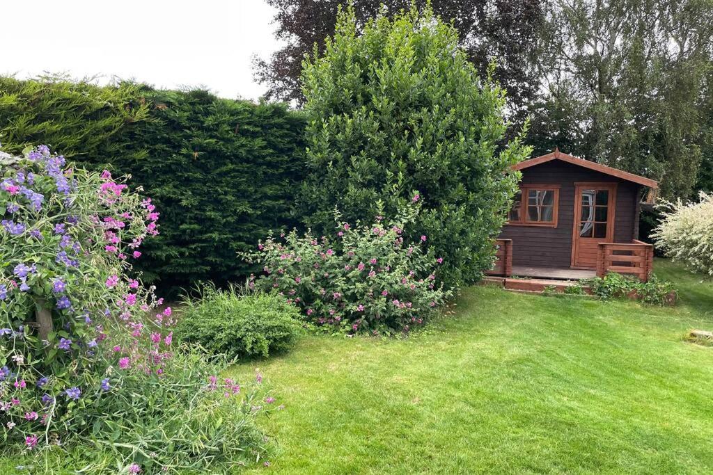 3 Bed Bungalow In Winchcombe, Cotswolds,Gloucester Kültér fotó